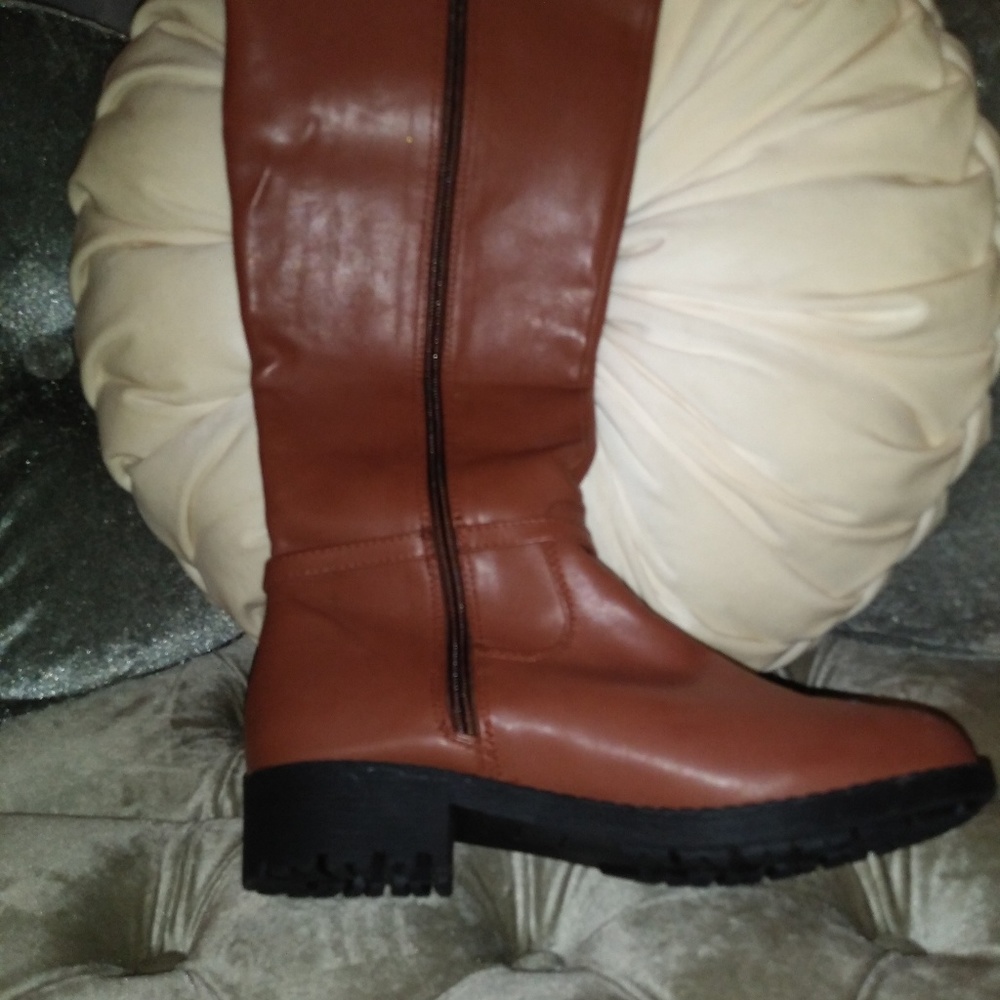 Michael Kors Womens Fulton Leather Brown Boots - Picture 3 of 7